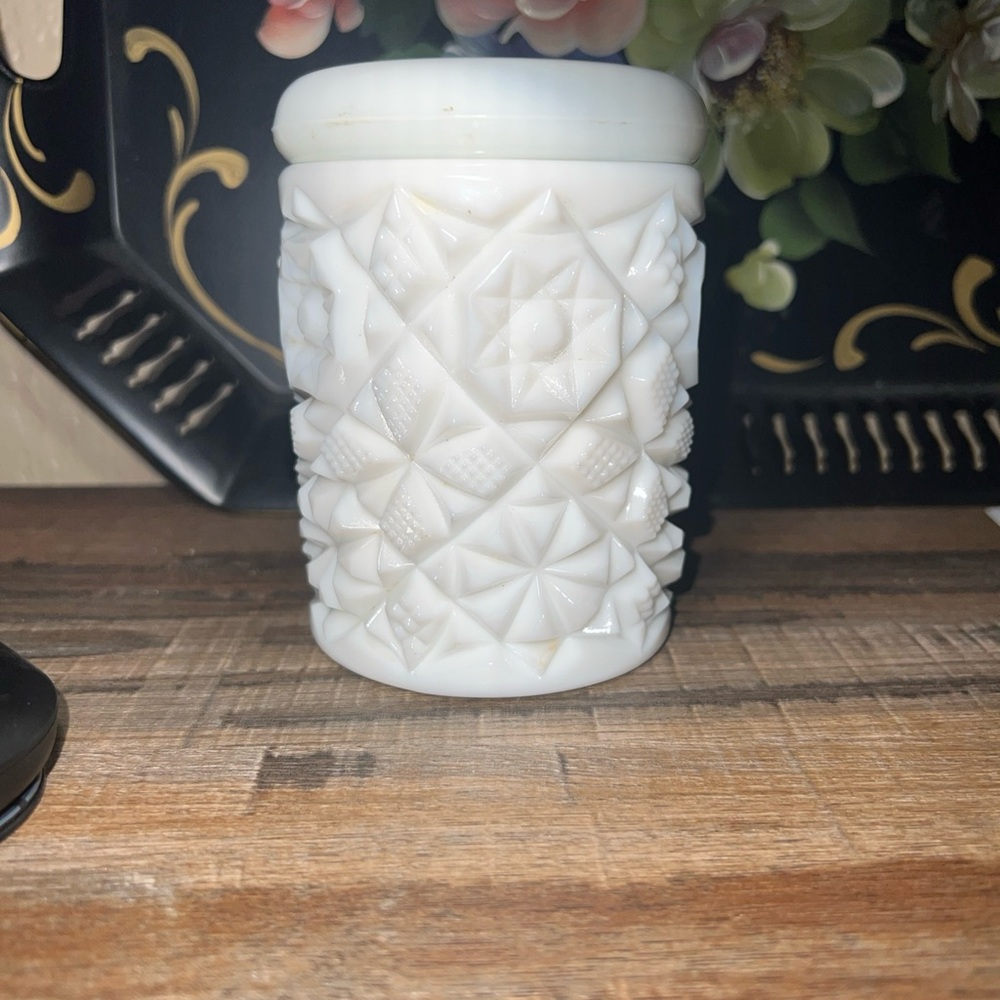 Elegant White Textured Jar